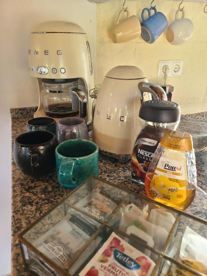 Casa Ensolarada B&B And Pottery อัลเจซูร์ ภายนอก รูปภาพ
